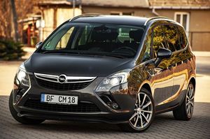 Opel Zafira C 2.0 D (CDTI ecoFLEX) Start/Stop Innovation 2015