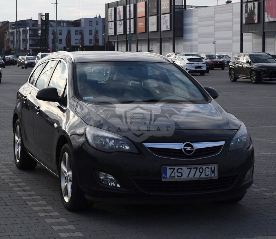 Opel Astra J 2012