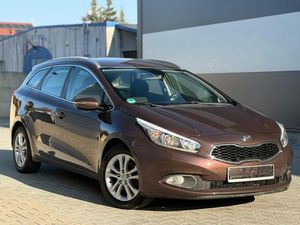 Kia Ceed II 1.4 CVVT LX 2013