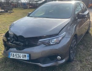 Toyota Auris II 1.8 VVT-i Automatik Style Selection 2018