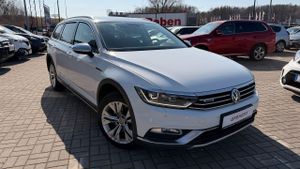 Volkswagen Passat B8 2.0 TDI SCR 4Motion DSG 2016