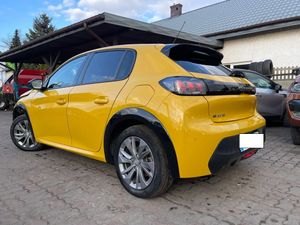Peugeot 208 II Elektromotor 136 Allure+ 2022