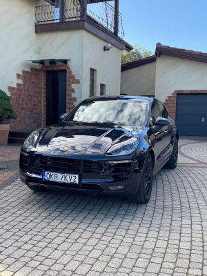 Porsche Macan I GTS 2017