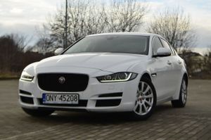 Jaguar XE 2.0 D Prestige 2018