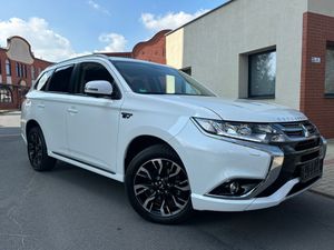 Mitsubishi Outlander III 2.0 4WD Top 2017