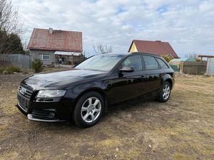 Audi A4 B8 2.0 TDI DPF multitronic Ambiente 2011
