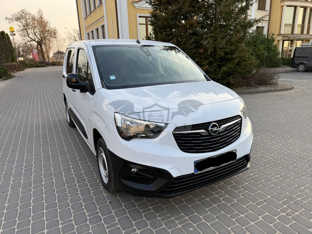 Opel Combo 2023