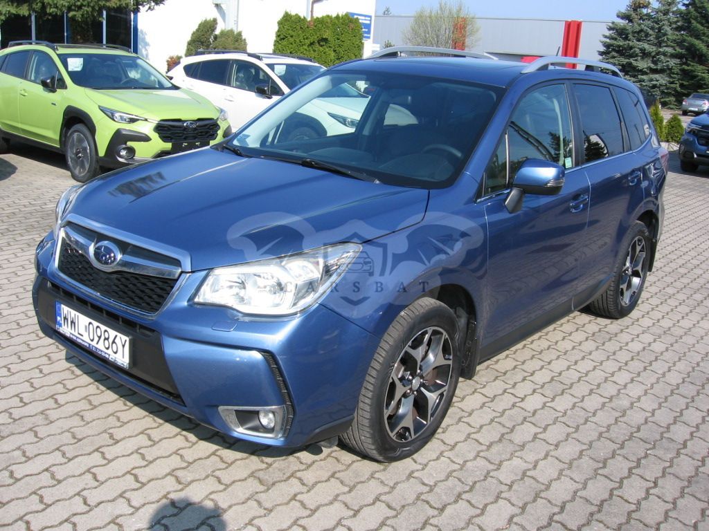 Subaru Forester IV 2.0XT Platinum Lineartronic 2014