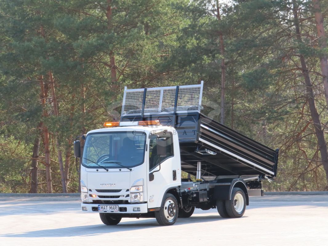 Isuzu M27 2024