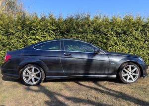 Mercedes-Benz C W204 2011