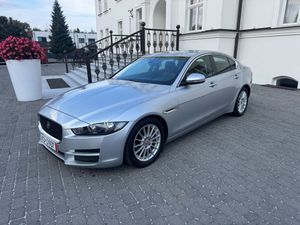 Jaguar XE 2.0 D Portfolio 2017