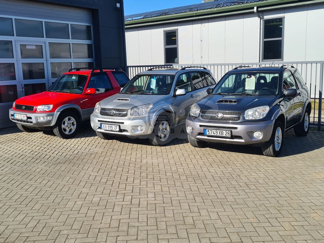 Toyota Rav4 II 2005