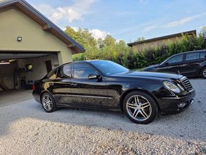 Mercedes-Benz E W211 2006
