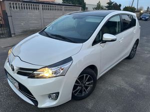 Toyota Verso 2.0 D-4D 7-Sitzer Executive 2013