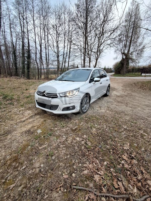 Citroën C4 II 1.2 e-THP Selection 2015