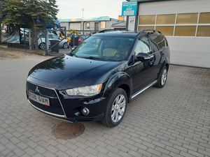 Mitsubishi Outlander II 2.2 DI-D 4WD TC-SST Intense 2011