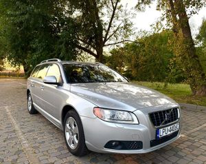 Volvo V70 III 2.0D Momentum 2009