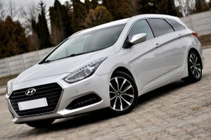 Hyundai i40 Kombi blue 1.7 CRDi Premium 2015