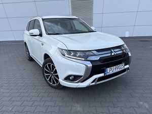 Mitsubishi Outlander III 2.0 4WD Top 2015