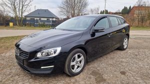 Volvo V60 I D2 Momentum 2018