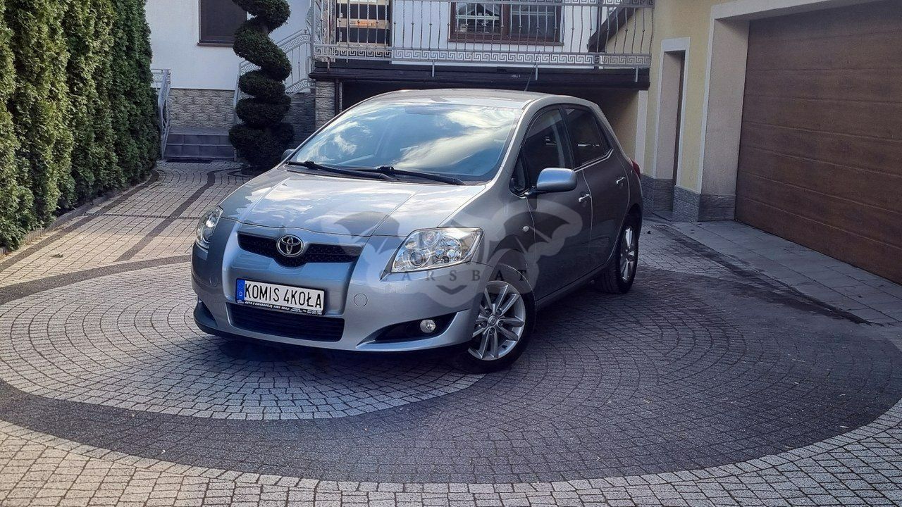 Toyota Auris I 2010