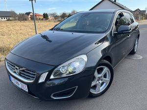 Volvo V60 I 2011