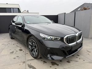 BMW 5 Series G60 520d 2025