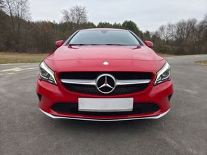 Mercedes-Benz CLA I 200 d 7G-DCT Peak Edition 2016