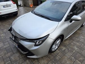Toyota Corolla Seria E21 1.8 Comfort 2022