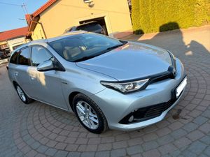 Toyota Auris II Hybrid 135 Prestige 2018