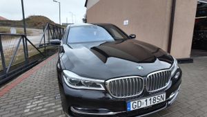 BMW 7 Series G11/12 730d xDrive 2018