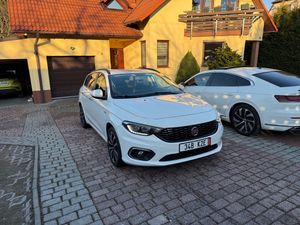 Fiat Tipo II 1.4 T-Jet 16v Lounge 2020
