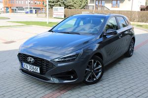 Hyundai i30 III 1.5 T-GDI 48V Smart DCT 2025