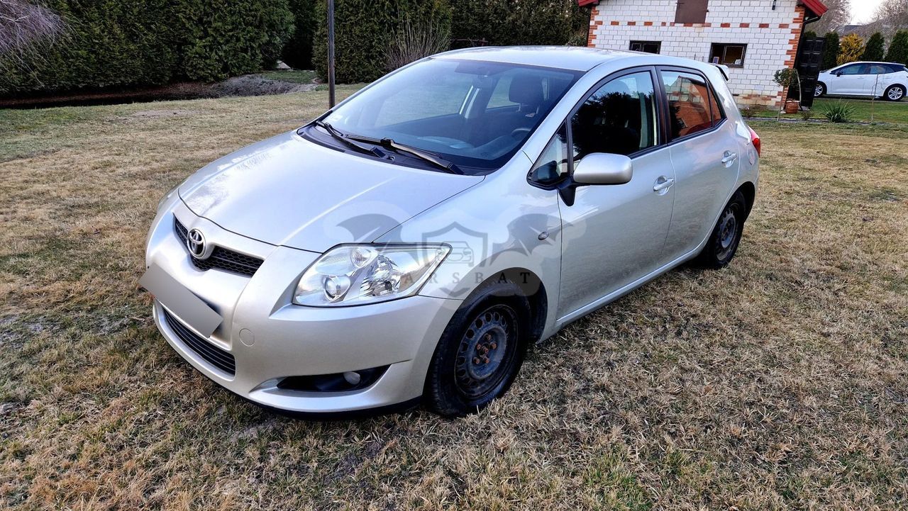 Toyota Auris I 1.6 Sol 2009