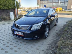 Toyota Avensis III 2.0 D-4D 2011