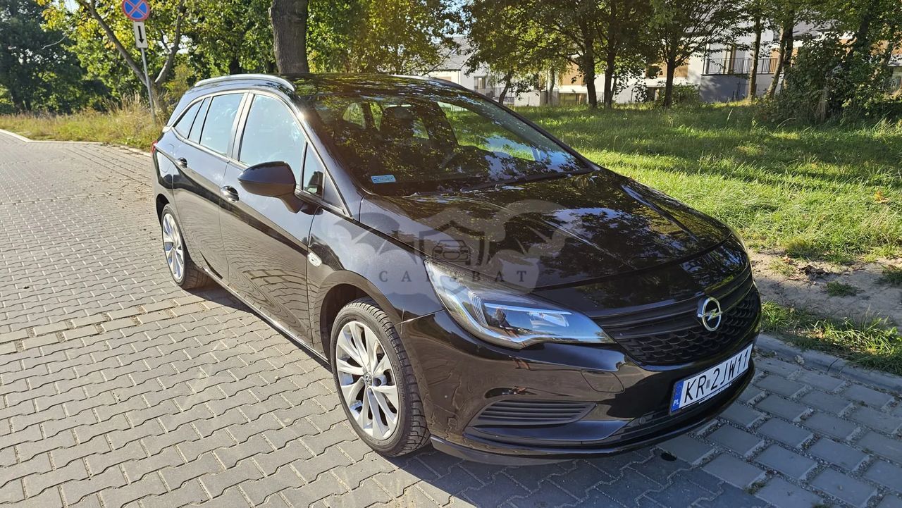 Opel Astra K 1.4 Essentia 2016