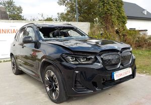 BMW iX3 2023