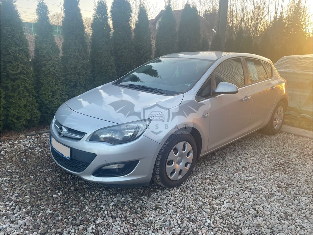Opel Astra J 1.6 2015