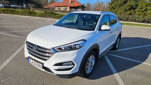 Hyundai Tucson III 1.7 CRDI BlueDrive Premium 2WD DCT 2018