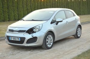 Kia Rio III 1.2 Attract 2012