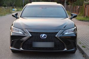 Lexus ES 300h F Sport 2018