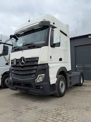 Mercedes-Benz Actros 2021