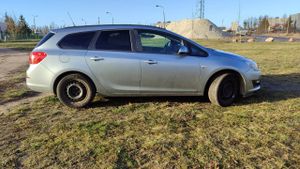 Opel Astra J 1.6 CDTI Essentia 2015