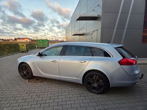 Opel Insignia A 2.0 CDTI Design Edition 2012