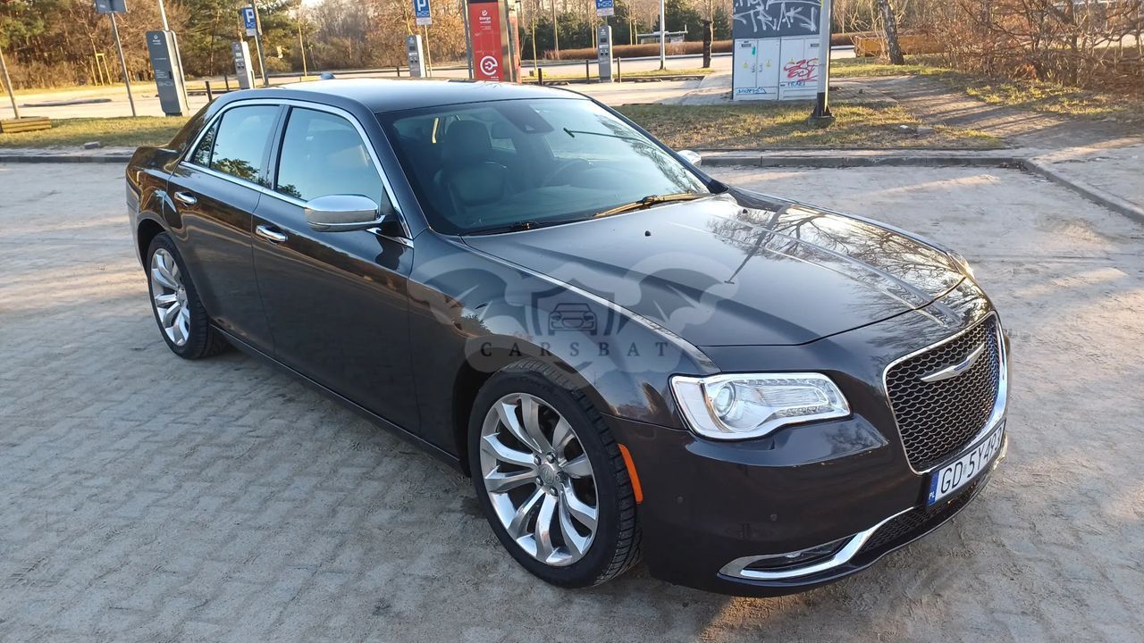 Chrysler 300 2018