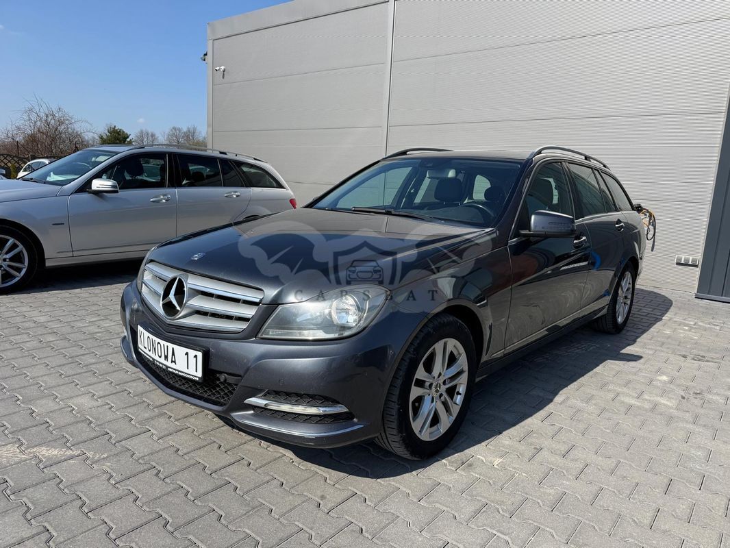 Mercedes-Benz C W204 220 CDI DPF Automatik BlueEFFICIENCY Elegance 2011