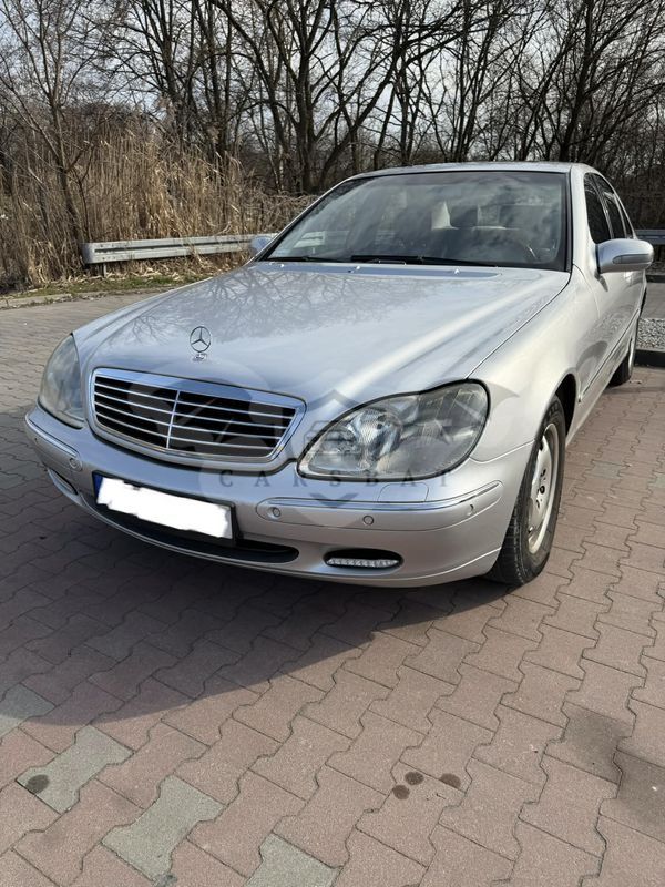 Mercedes-Benz S W220 2001