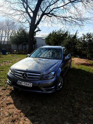 Mercedes-Benz C W204 180 CGI Automatik BlueEFFICIENCY Elegance 2012