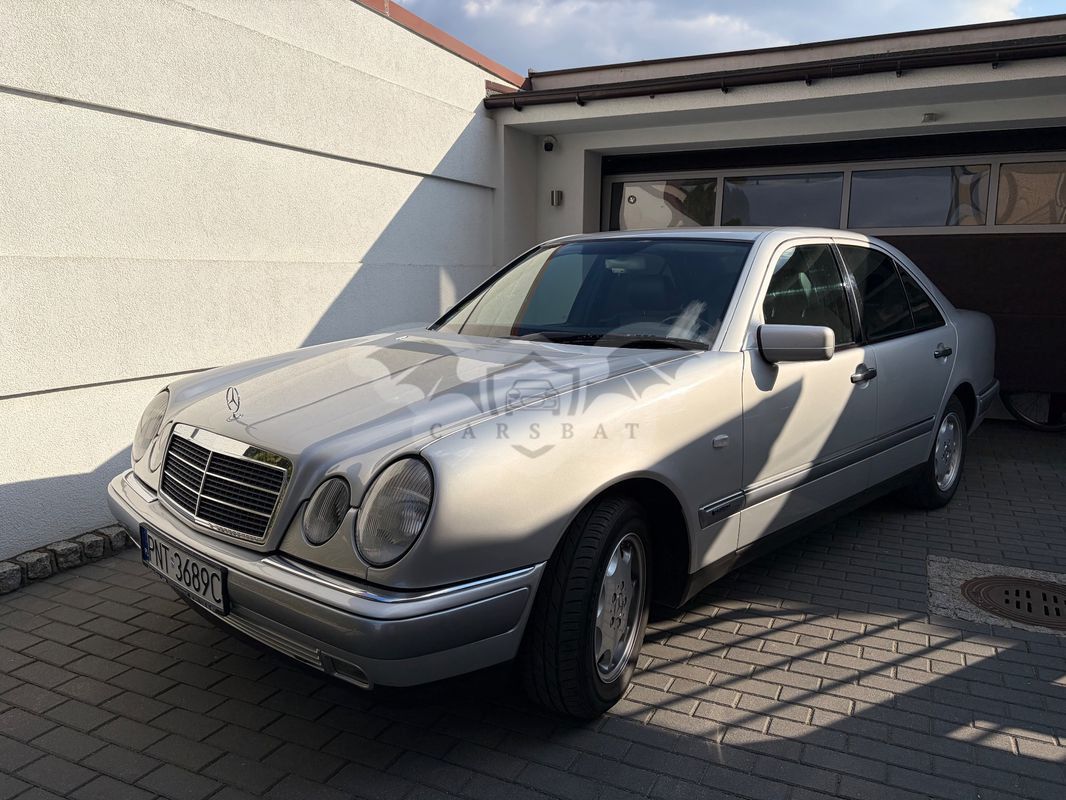 Mercedes-Benz E W210 1995