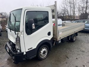 Nissan NT 2017